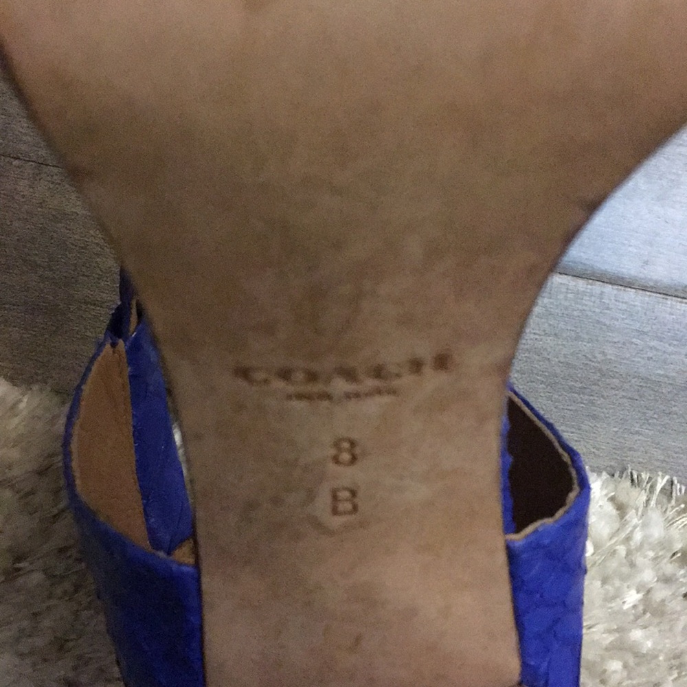 Coach heels - Picture 4 of 4